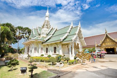 Sukhothai, Tayland - 29 Eylül 2018: Muhteşem tapınak Wat Mulk Saliam Sukhothai ili, Tayland. Bu tapınak Sukhothai seyahat için seyahat yer.