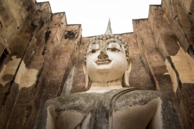 13. yüzyılda tapınak enshrining, Sukhothai, Tayland en büyük Buda resim. Wat Si dostum Phra Achana.