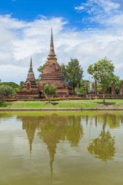 UNESCO Dünya Mirası sit alanı Wat Sa Si Sukhothai Historical Park, Sukhothai Eyaleti, Tayland
