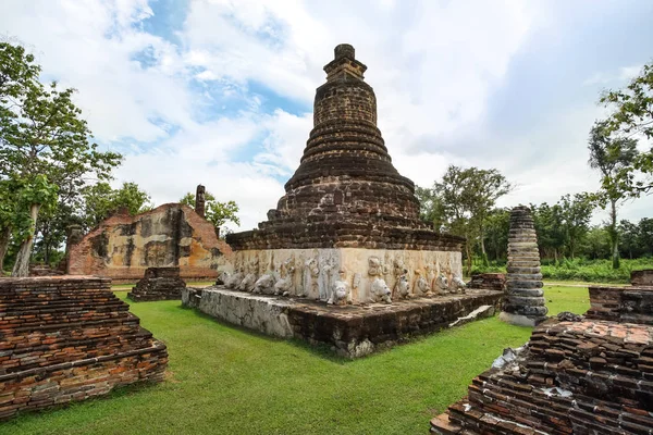 Unesco World Heritage Site Wat Chedi Hong Sukhothai Historical Park — Stock Photo, Image
