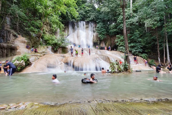 カンチャナブリ タイのカンチャナブリ 2018 Saiyoknoi 風景滝 これはカンチャナブリ県でほとんど滝の — ストック写真