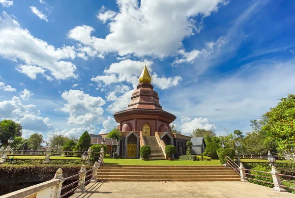 Sam Daha Choa Khun Pagoda Içinde Wat Pai Lom Trad — Stok fotoğraf