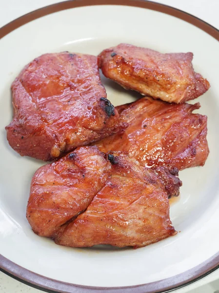 Thaise rode Bbq varkensvlees of Chinese stijl geroosterd varkensvlees. — Stockfoto