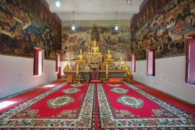 Ünlü güzel duvar duvar resimleri Uthai Tha Wat Ubosatharam içinde