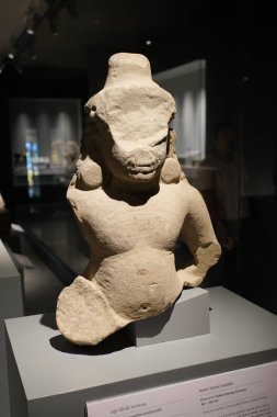 Şeytan (Asura) Tayland 'da Muhafız Khmer sanatı (Banteay Srei stili