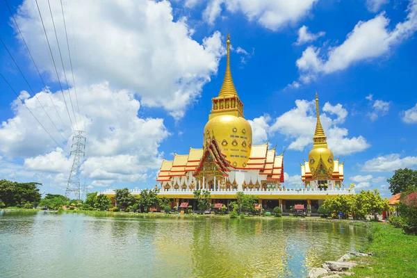 华府明珠寺的美丽风景 这个著名的寺庙位于泰国昌索省邦南角区 — 图库照片