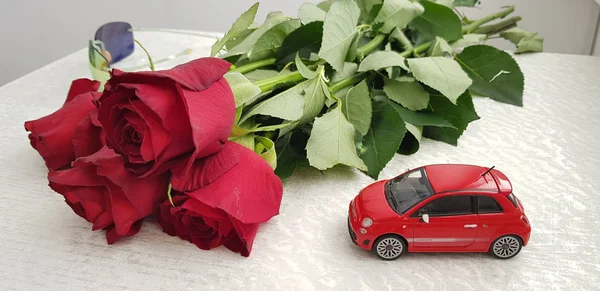 Rishon Lezion Israel Março 2019 Pequeno Brinquedo Vermelho Fiat 500 — Fotografia de Stock