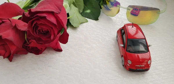 Rishon Lezion Israel Março 2019 Pequeno Brinquedo Vermelho Fiat 500 — Fotografia de Stock