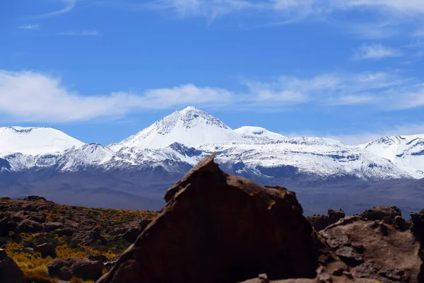 Paisajes Del Desierto Atacama Vista Del Volcán Licancabur Largo Del — Foto de Stock