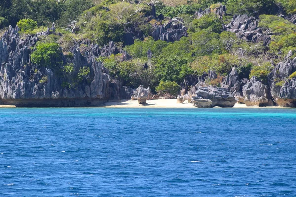 Вид Острів Sawa Лау Один Островів Yasawa Вапнякових Товщ Кокосових — стокове фото