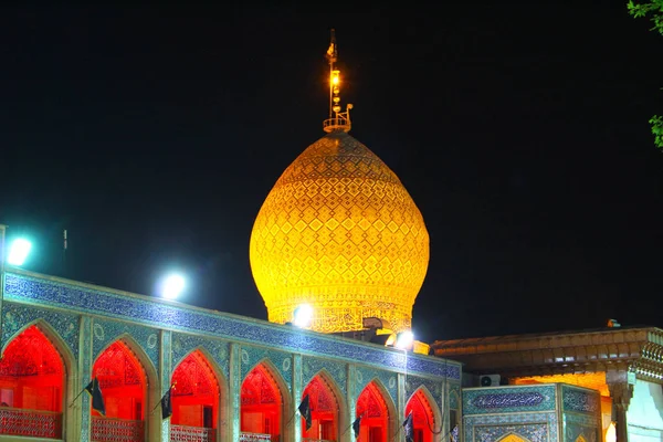 Шираз Іран Квітня 2016 Шах Ceragh Мечеть Шираз Іран — стокове фото