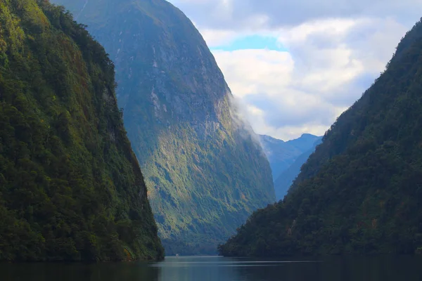 Tveksamt Tveksamma Ljud Fiordland National Park Sydön Nya Zeeland Landskap — Stockfoto