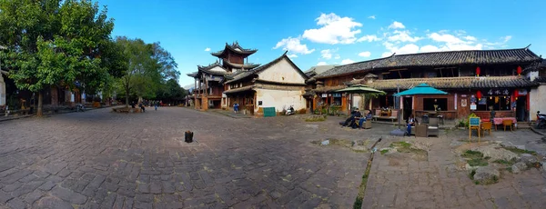 Görünümünü Shaxi Pazar Meydanında Tiyatro Ile Shaxi Yunnan Çin — Stok fotoğraf