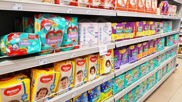 Supermarket Shelves Baby Products Diapers Siena Tuscany Italy March 2019 — Stock Photo, Image