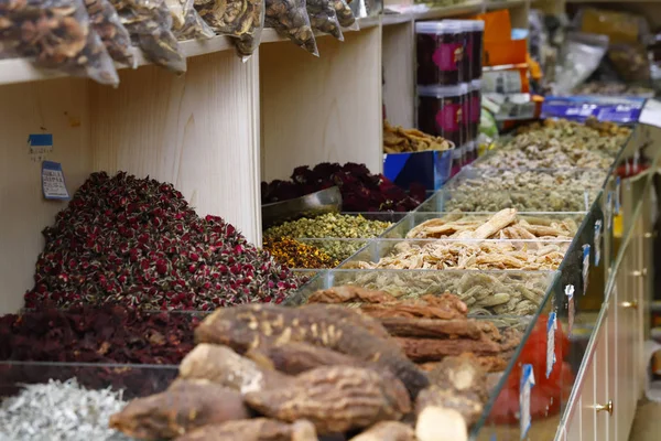 Satılık Ürünler Tohumlar Çiçek Özleri Lijiang Yunnan Çin Tarihi Kenti — Stok fotoğraf