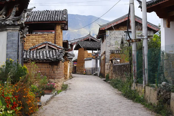 Lijiang China Novembro 2018 Uma Vista Vila Histórica Baisha Perto — Fotografia de Stock