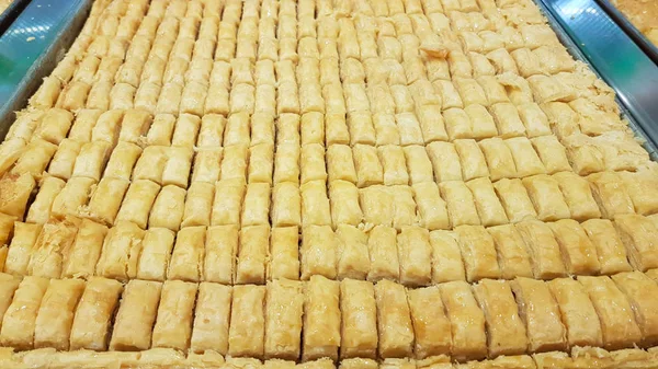 Baklava. Lübnan tatlıları. Lübnan mutfağı. Sidon, Lübnan — Stok fotoğraf