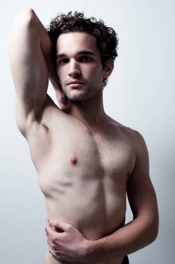 Genç beyaz erkek modeli 