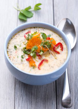 laksa çorbası, Hindistan cevizi ve squash çorbası