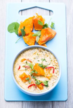 laksa çorbası, Hindistan cevizi ve squash çorbası