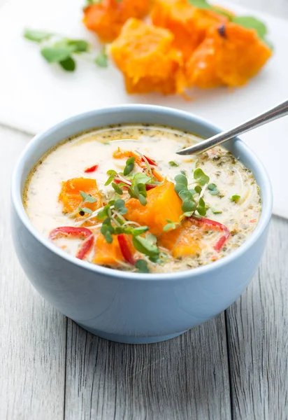 laksa çorbası, Hindistan cevizi ve squash çorbası