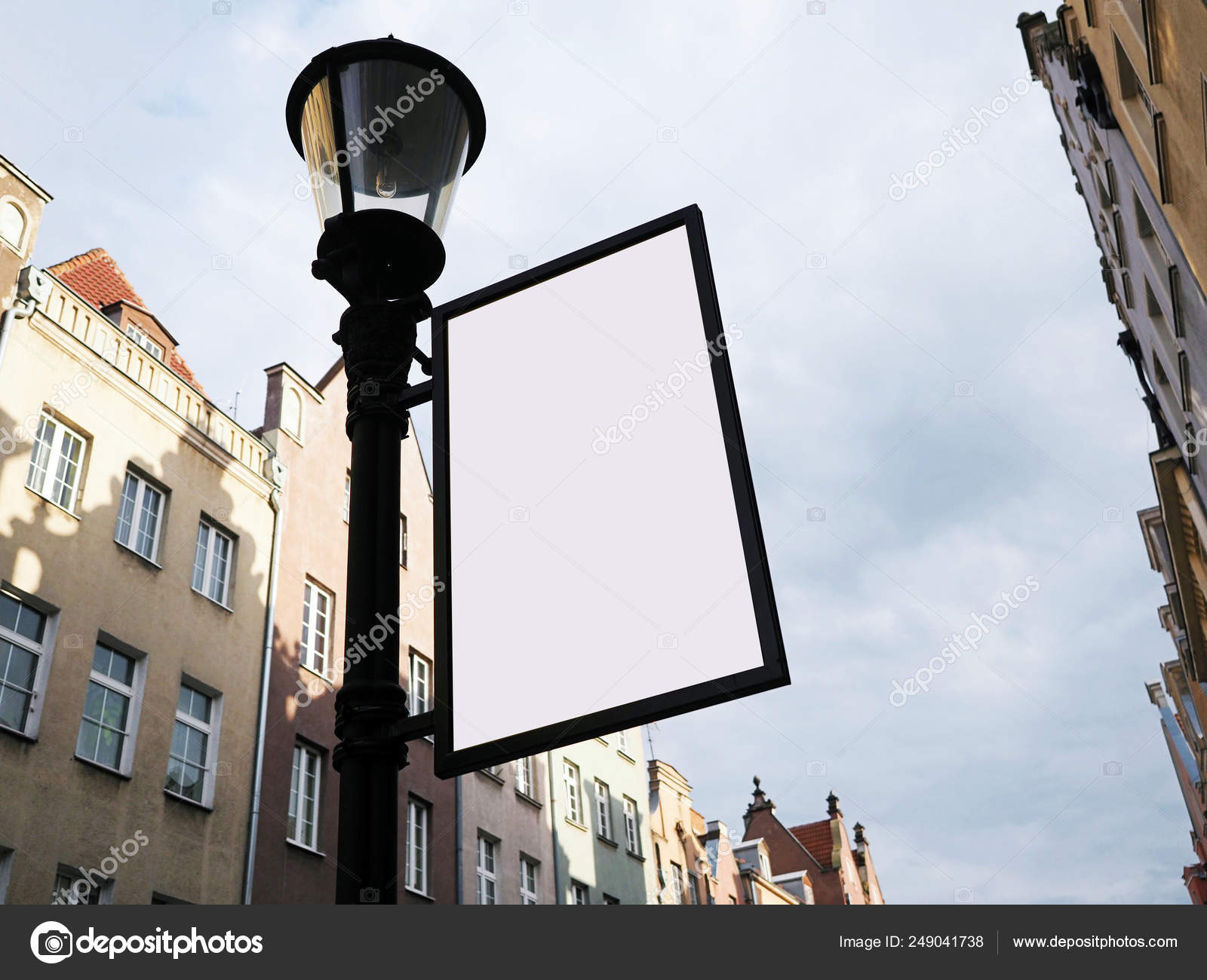 김상진 기자의 포토 르포] 뱅크시가 LA에 그린 벽화…400만불 건물이 3000만불 됐다 | 미주중앙일보, image size:1600x1300