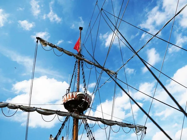 Eski korsan yelkenli gemi, tekne, mast, mavi gökyüzü, yat, Clipper, mast rigging