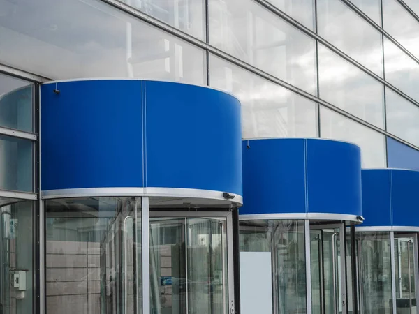 Empty design mock up of revolving door in reception of office building, event, exhibition, airport, bank for ads and advertising, printed, media, banner. — Stock Photo, Image