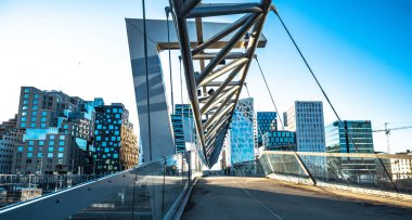 5 Aralık 2018, Oslo, Norveç, güzel modern binalar, Oslo'nun barkod bölge Norveç'te bir kentsel ve süper trendy gibi fiyort üzerinden yükselir.