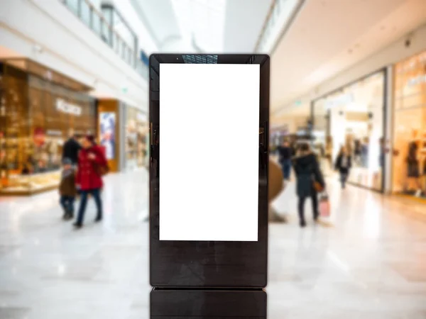 Digitális média üres fekete-fehér képernyő modern panel, jelzőtábla reklám design egy bevásárló központ, Galéria. Makett, modell, modell, akár homályos háttérrel, digitális kioszk. — Stock Fotó