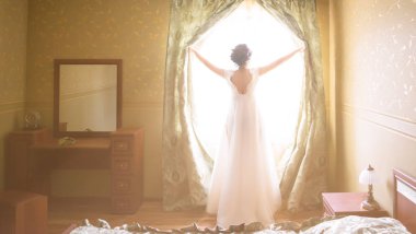 Gelin penceresi açılır