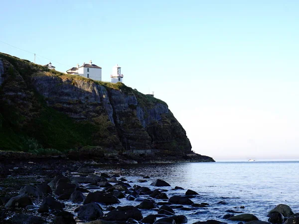 El faro Blackhead, Irlanda del Norte — Foto de Stock