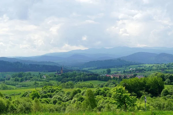 Bieszczady Dağları, Lutowiska Köyü