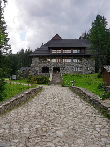 Dağ barınağı-Chocholowska Vadisi, Tatra Dağları, Polonya
