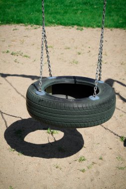 Swing lastik yapılmış görüntüyü kapat