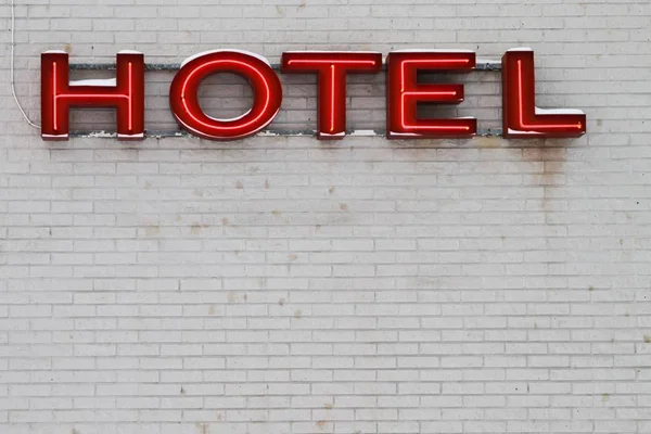 Hotel Felirat Téglafal Svédország — Stock Fotó