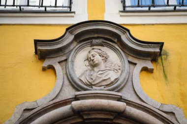 Salzburg, Avusturya-15 Ekim 2017: bina üzerinde bas-Relief