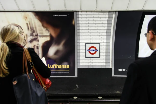 People Liverpool Street Station London Underground England — Stock Photo, Image