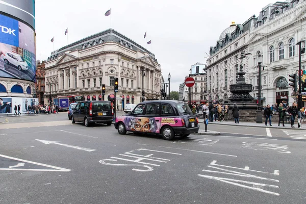 Cityscape Cyrkiem Piccadilly Londynie Anglia — Zdjęcie stockowe