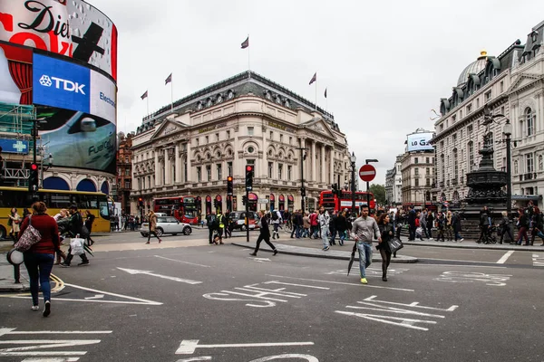 Cityscape Cyrkiem Piccadilly Londynie Anglia — Zdjęcie stockowe