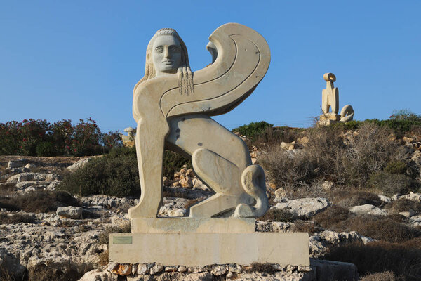 Древний каменный памятник в Айя-Напе
