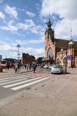 Gdansk Glowny, tren istasyonu