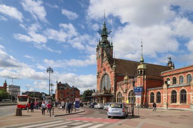 Gdansk Glowny, tren istasyonu