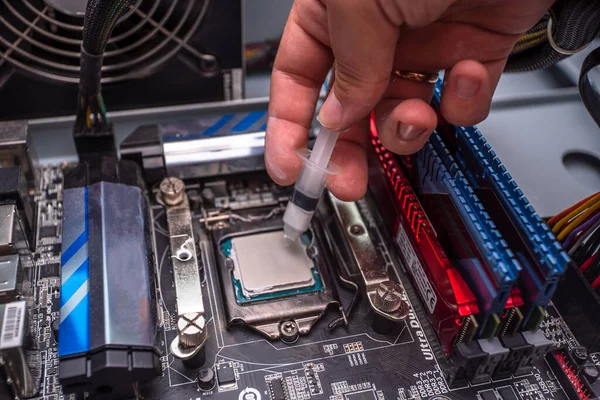 Substituição Pasta Térmica Processadores Placa Vídeo Reparação Computador Melhoria Componentes — Fotografia de Stock