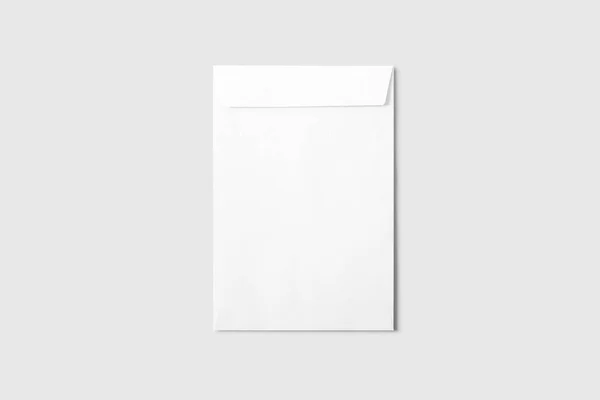 Branco Grande Envelope Mock Modelo Branco Isolado Fundo Cinza Macio — Fotografia de Stock