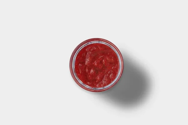 Red Strawberry Jam Słoiku Białym Tle Widok Góry Zdjęcia Wysokiej — Zdjęcie stockowe