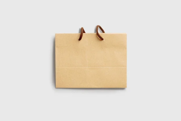 Brown Paper Bag Mock Upp Isolerade Ljusgrå Bakgrund Realistisk Bild — Stockfoto