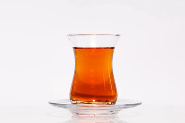 Ein Glas Türkischen Tee Isoliert Auf Weißem Hintergrund Foto Hoher — Stockfoto