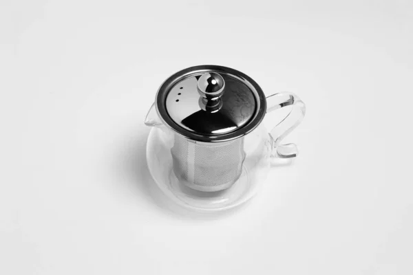 Стеклянный Прозрачный Чайник Стальным Infuser Изолированы Белом Фоне — стоковое фото