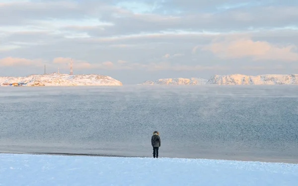 Teriberka, Rusya Federasyonu, Kuzey Buz Denizi bakarak Asya erkek